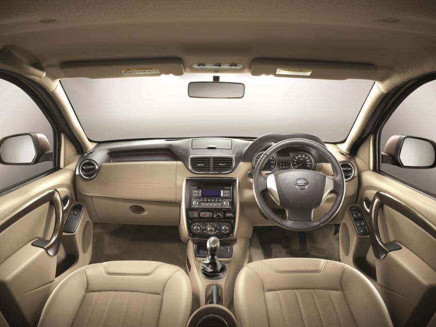  Nissan Terrano 2013 года  (фото 5 из 11)